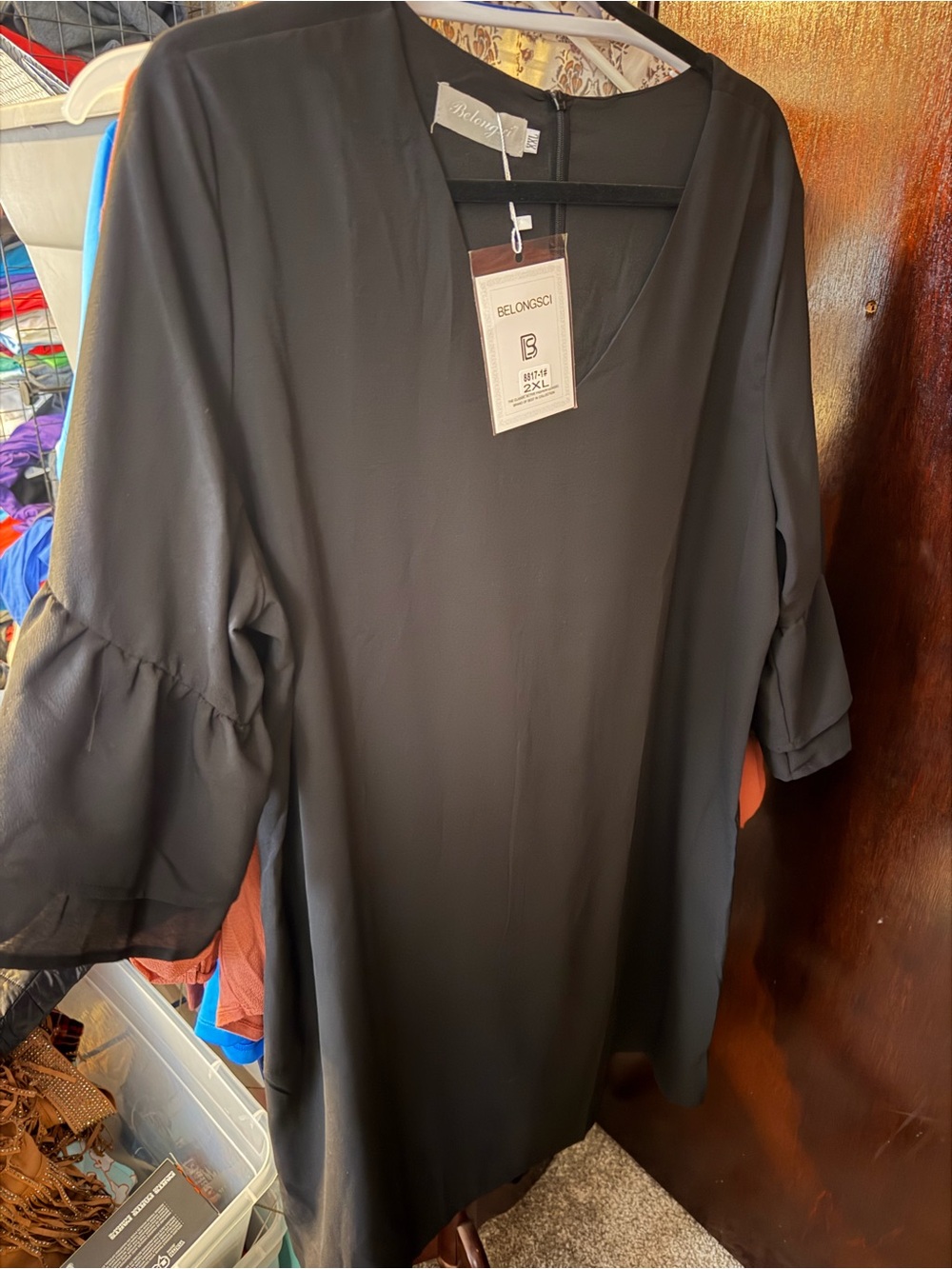 2XL new w tags Belongsci Black V-Neck Ruffle Sleeve Tunic Dress